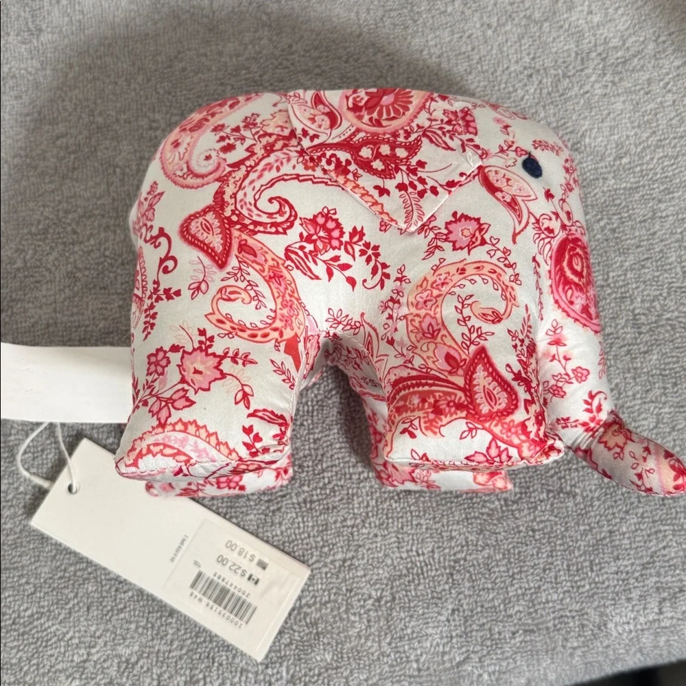 Janie and Jack hat NWT White bucket Hat with bow and‎ pleats and elephant rattle